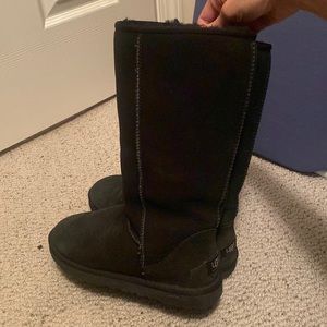 Black tall size 8 ugg boots